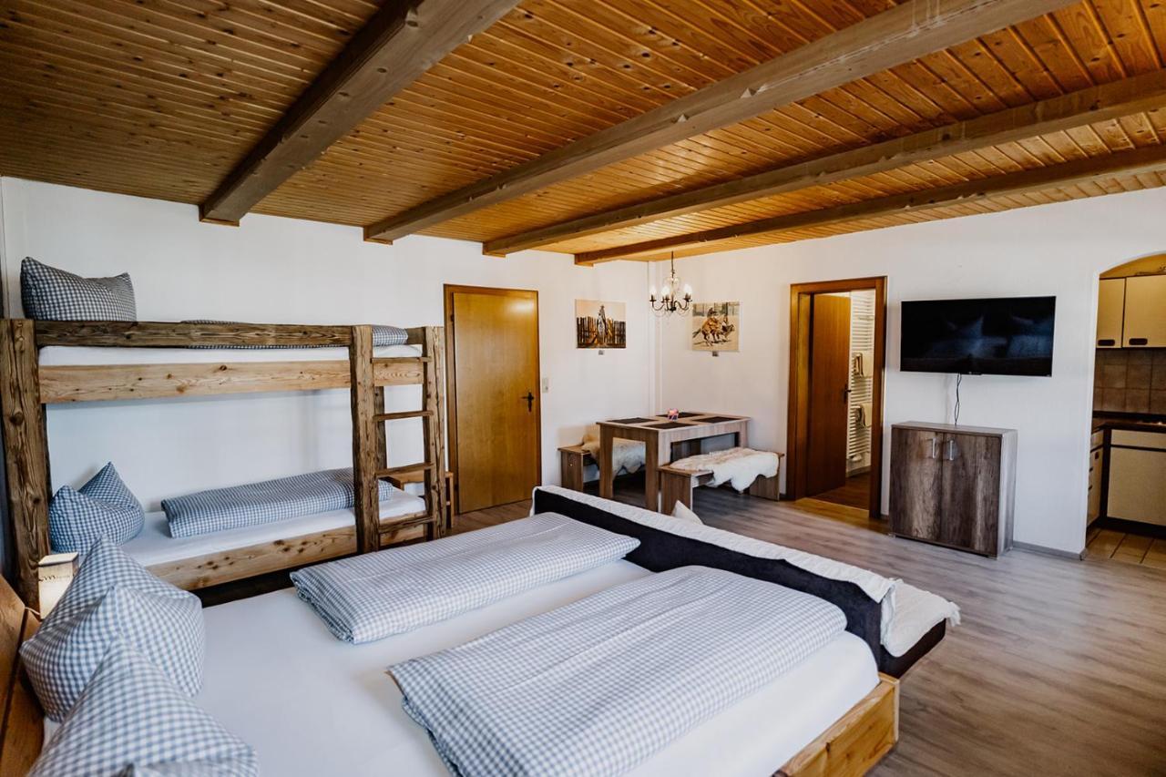 Landhotel Zum Matthiasl Bischofsreut Exterior foto